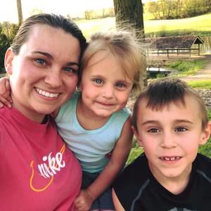 Meet your Posher, Christina